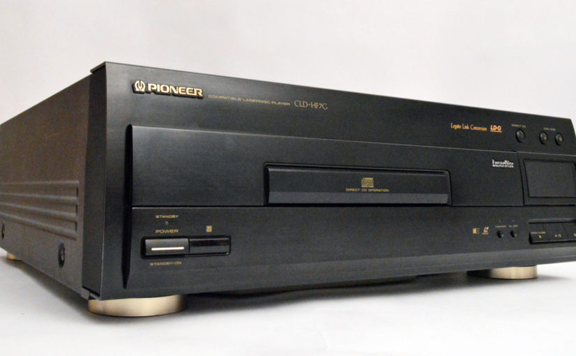 川崎市にて、貴重なレーザーディスクプレーヤー パイオニアHLD-X9ほかLDの高価お買取りをさせていただきました。